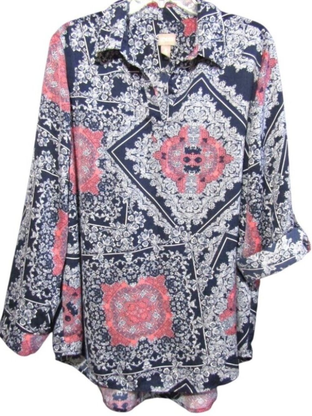 Chicos Blue Pink Geometric Floral Popover Top Womens Size XL 3 Roll Tab Sleeve